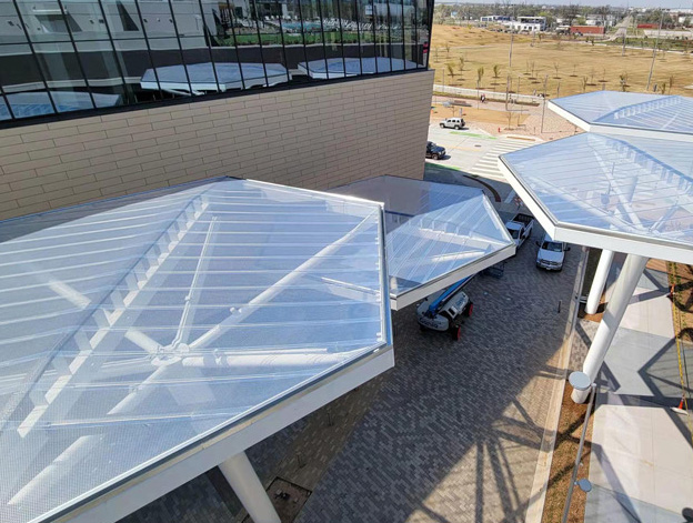 從彈性形變到透明美感，長春張拉膜材料的各種形態(tài)